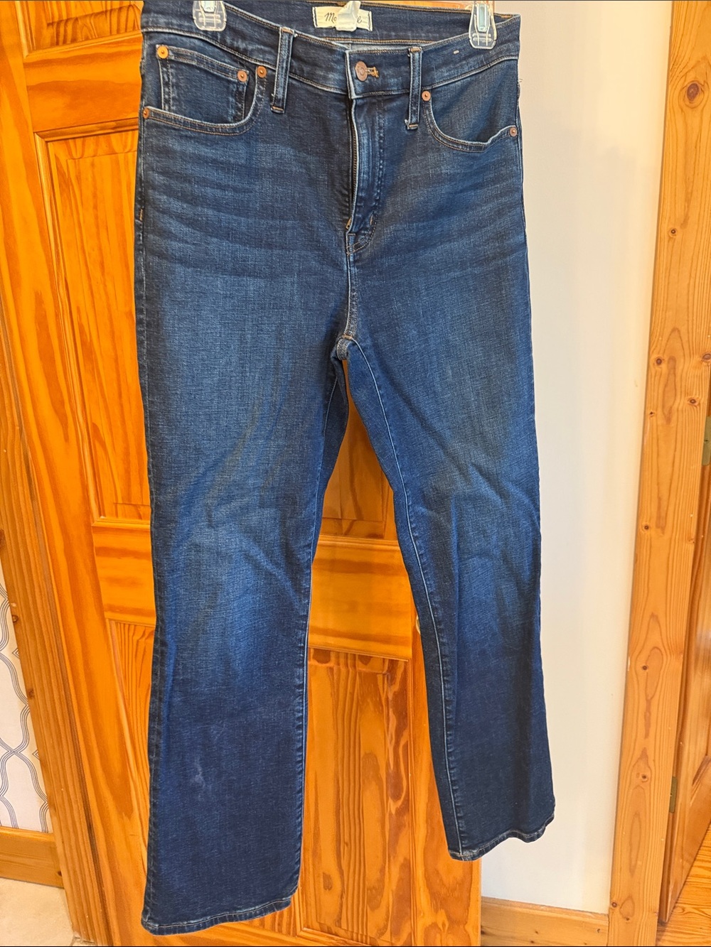 Madewell Dark Blue kick out crop Jeans